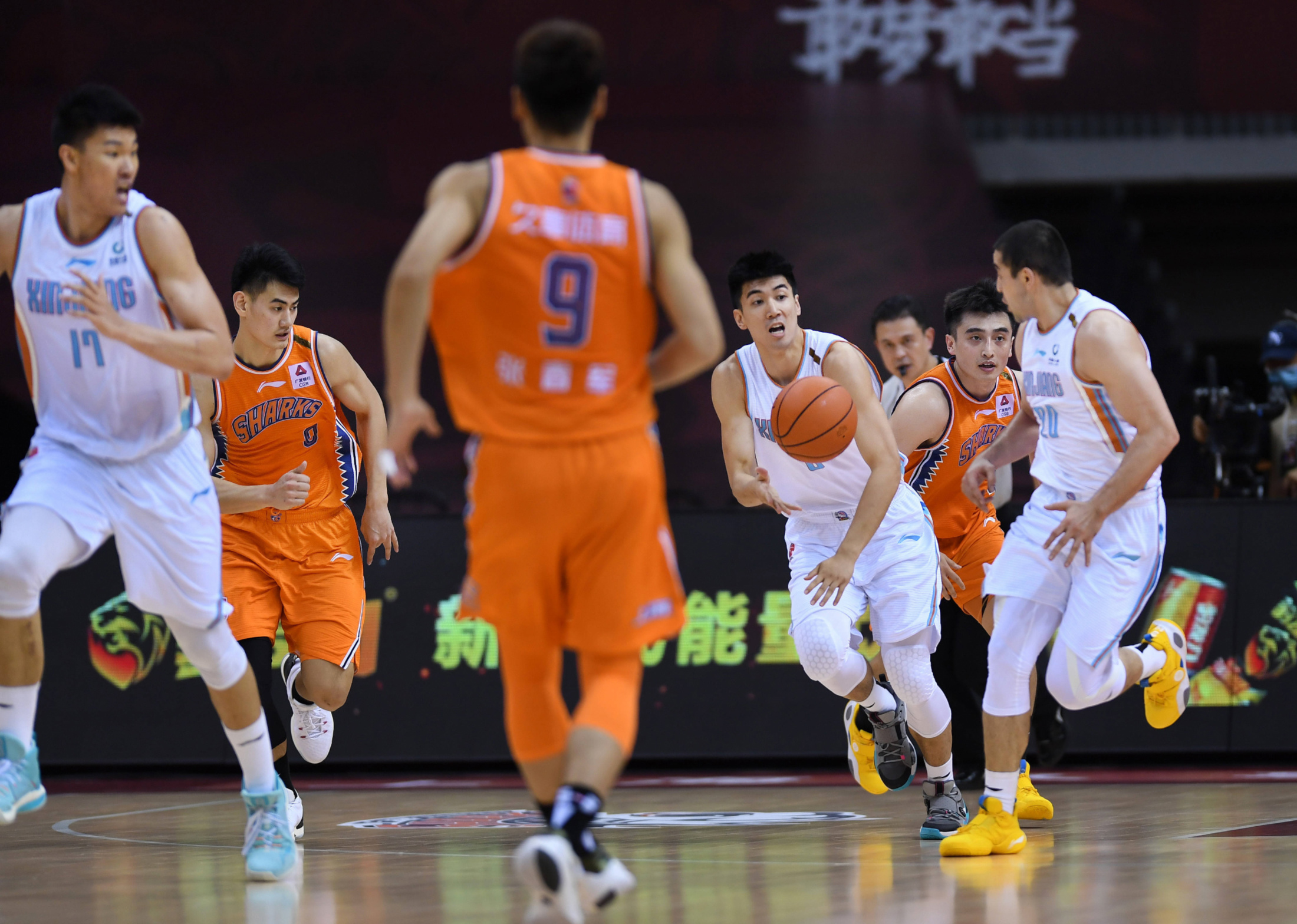 包含今晨华盛顿奇才备战CBA常规赛，更衣室发声细节曝光，管理层满意，纪律约束更严格的词条-九游体育app