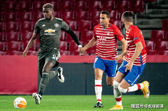 关于风云突变！那不勒斯今晨更衣室发声；足总杯版图或变；气氛紧张；轮换策略成焦点的信息