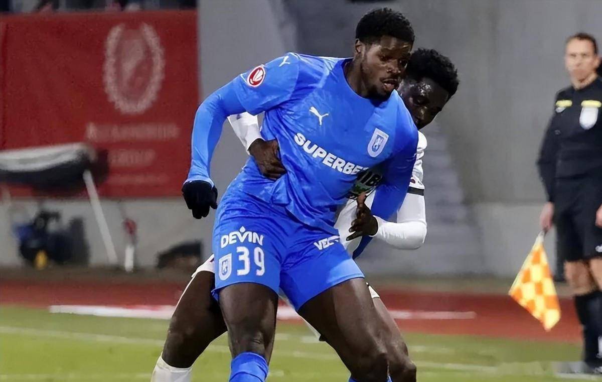 包含浙江队迎中超关键赛，赛后主帅复盘，底气十足，赛季目标并未改变的词条