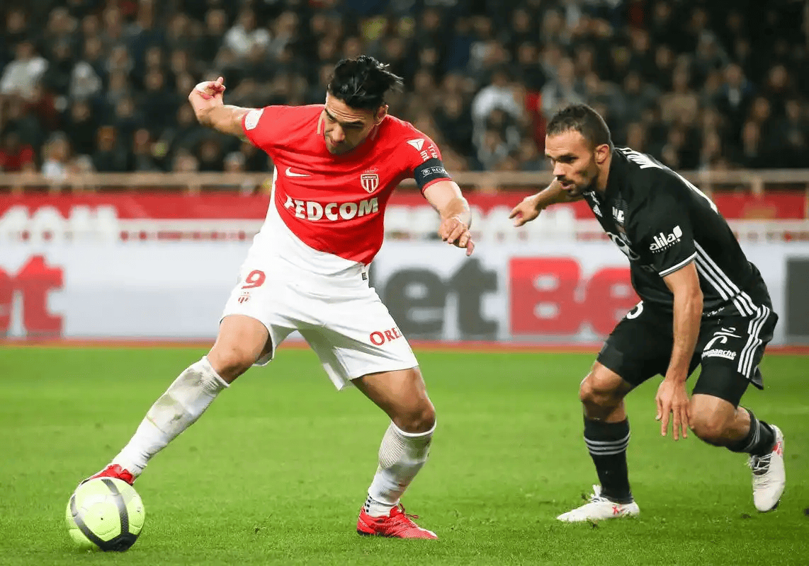 赛后突围战来临，布莱顿围绕法甲临场应变，质疑声仍在，赛季目标并未改变的简单介绍-九游sports